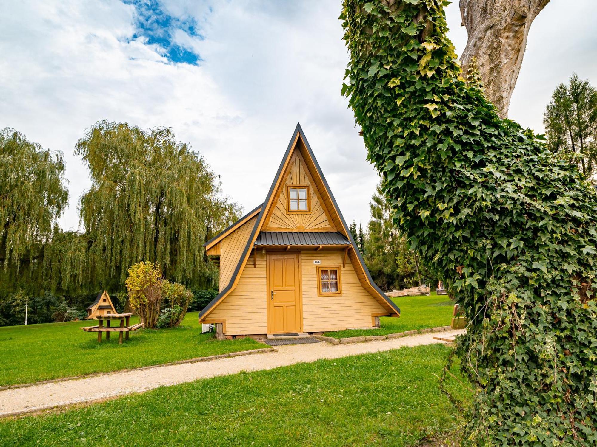 Sulicamp Kompleks Wypoczynkowy Sulistrowice Exterior photo